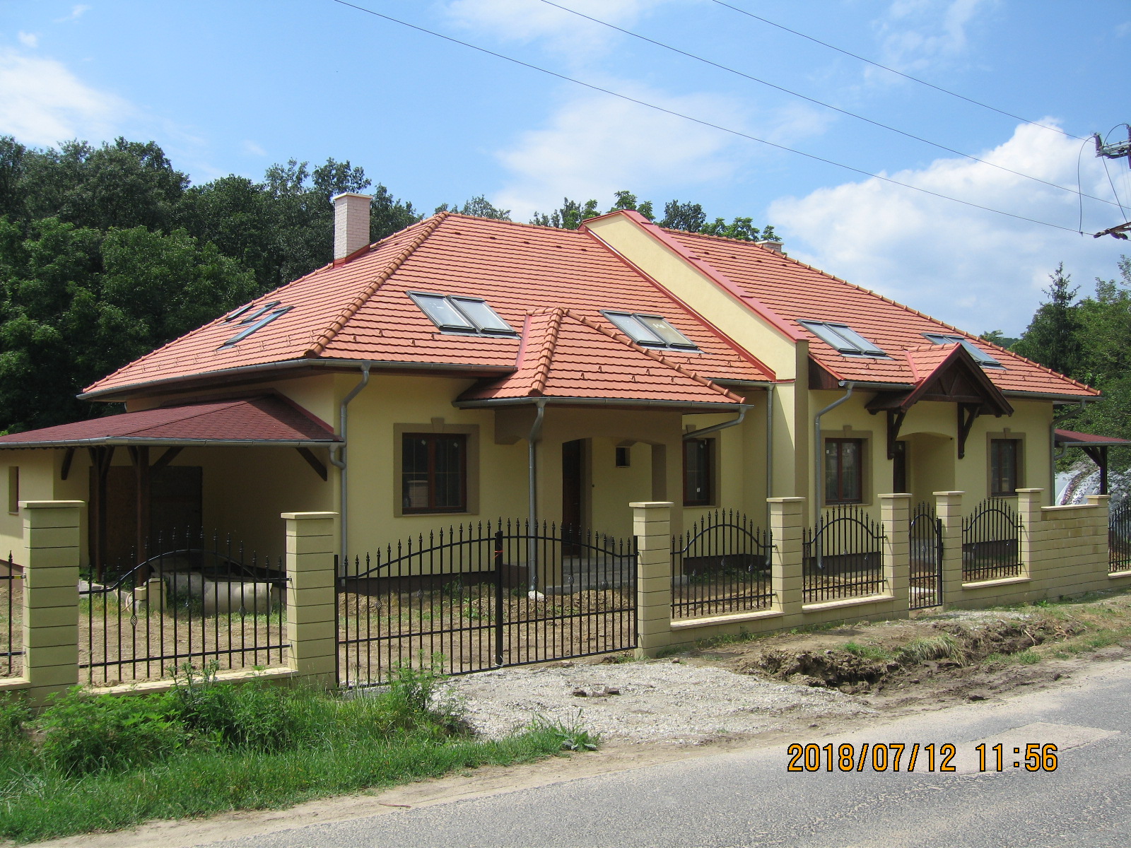 Referencia – Győrújbarát